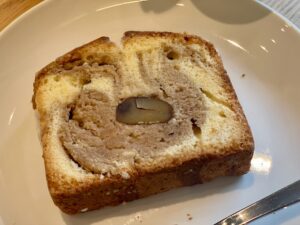 スタバのマロンパウンドケーキ