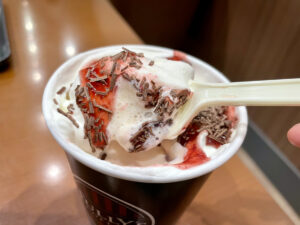 チェリーボンボン ロイヤルミルクティー